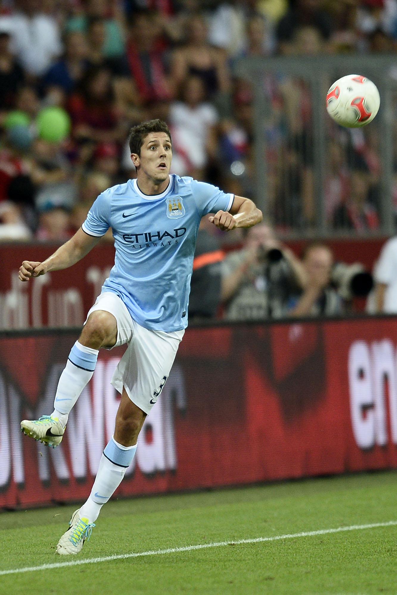 Jovetic Stevan Manchester City maglia blu 2013 azione ifa